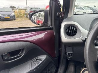 Peugeot 108 1.0 e-VTi Active REST BPM €200,-!!! picture 28