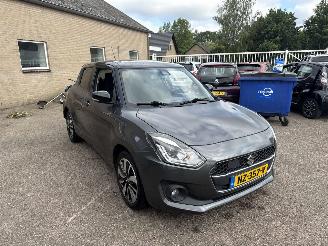 Coche accidentado Suzuki Swift 1.0 Stijl REST BPM €700,-!!! 2017/5