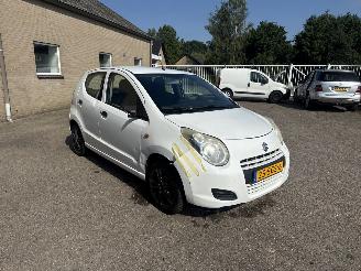 Schadeauto Suzuki Alto 1.0 Cool Comfort 2011/9
