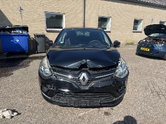 Renault Clio 0.9 TCe Limited REST BPM €300,-!!! picture 2