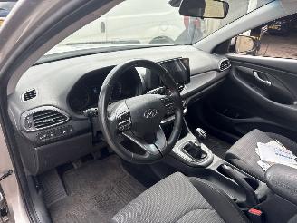 Hyundai I-30 1.0 T-GDI i-Drive REST BPM €1000,-!!! picture 24
