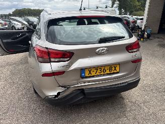 Hyundai I-30 1.0 T-GDI i-Drive REST BPM €1000,-!!! picture 16