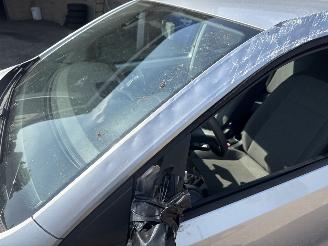 Volkswagen Up! 1.0 Move up! Bluemotion AUT REST BPM €200,-!!! picture 19