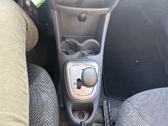Toyota Aygo 1.0-12V Comfort Automaat picture 24