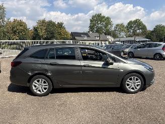 Opel Astra SPORTS TOURER 1.0 Business Ex REST BPM €700,-!!! picture 8