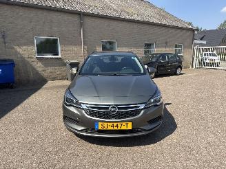 Opel Astra SPORTS TOURER 1.0 Business Ex REST BPM €700,-!!! picture 2