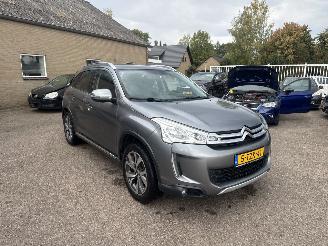 Voiture accidenté Citroën C4 Aircross 1.6 Collection REST BPM €600,-!!! 2014/6