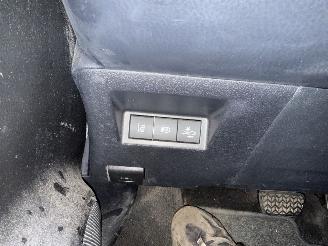 Toyota Yaris 1.5 Hybrid Dynamic AUT picture 27