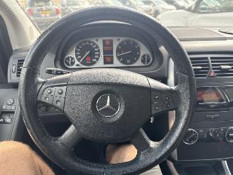 Mercedes B-klasse 170 picture 16