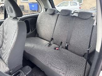 Nissan Micra 1.2 ELLE picture 15