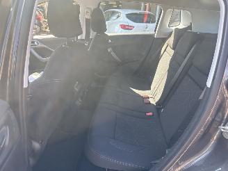 Peugeot 2008 1.2 PureTech Active REST BPM €300,-!!! picture 26