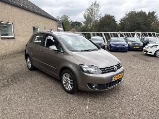 skadebil auto Volkswagen Golf plus 1.2 TSI Highl. BlueM 2011/11
