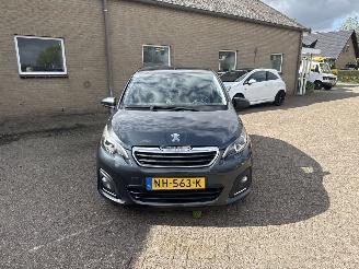 Peugeot 108 1.0 e-VTi Active picture 2