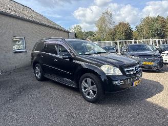 damaged passenger cars Mercedes Gl-klasse 500/550 AMG 4MATIC 7 persoons 2006/12