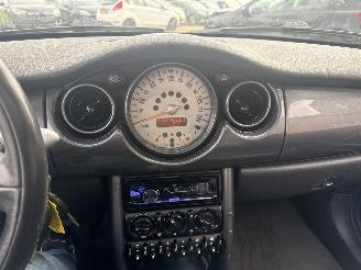 Mini Cooper 1.6 Cooper Pepper AUTOMAAT picture 19