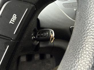 Hyundai I-10 1.0i Comfort REST BPM €300,-!!! picture 21