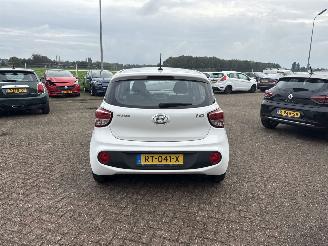 Hyundai I-10 1.0i Comfort REST BPM €300,-!!! picture 6