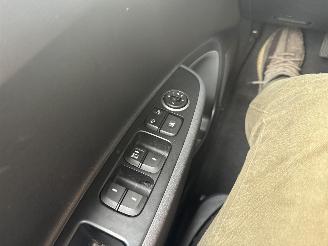 Hyundai I-10 1.0i Comfort REST BPM €300,-!!! picture 19
