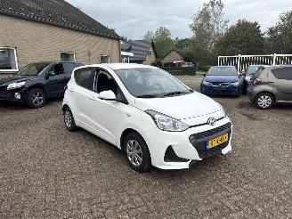 Unfallwagen Hyundai I-10 1.0i Comfort REST BPM €300,-!!! 2018/4