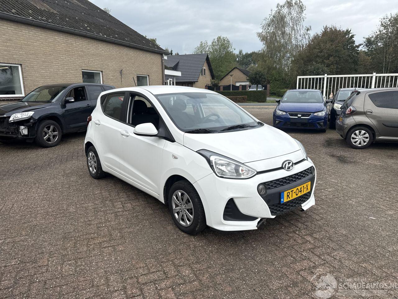 Hyundai I-10 1.0i Comfort REST BPM €300,-!!!