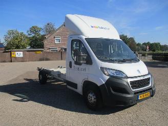 škoda osobní automobily Peugeot Boxer 335 2.2 HDI L4 Prem. 2022/9