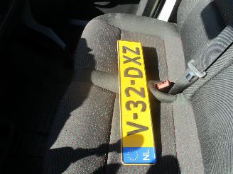 Peugeot Boxer 335 2.2 HDI L4 Prem. picture 18