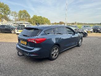 Ford Focus 1.0 EcoBoost Trend Edition picture 12