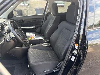 Suzuki Swift 1.0 Stijl AUTOMAAT picture 32