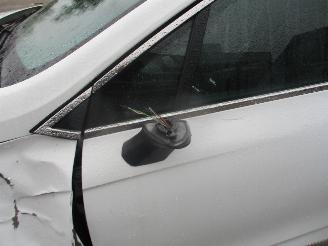 Renault Clio 1.0 TCe Bi-Fuel Intens picture 18