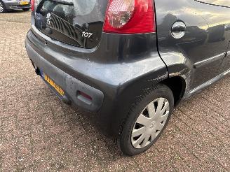 Peugeot 107 1.0-12V XS picture 12