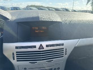 Opel Astra TWIN TOP 1.8 Cosmo WEINIG KILOMETERS picture 17