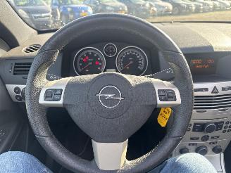 Opel Astra TWIN TOP 1.8 Cosmo WEINIG KILOMETERS picture 16