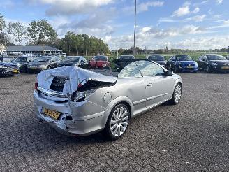 Opel Astra TWIN TOP 1.8 Cosmo WEINIG KILOMETERS picture 7