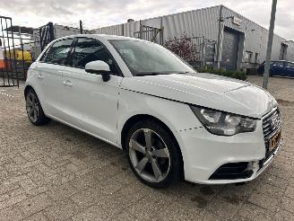 škoda osobní automobily Audi A1 1.2 TFSI Attraction Pro Line Business 2014/1