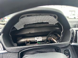 BMW 3-serie 318i Luxury Edition picture 9