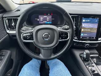 Volvo V-60 2.0 T6 Plug-in hybrid AWD Plus Bright picture 10