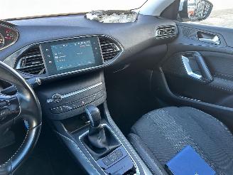 Peugeot 308 1.2 PureTech Automaat Blue Lease Premium picture 11