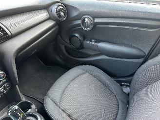 Mini Cooper 1.5 Automaat Cooper Salt picture 15