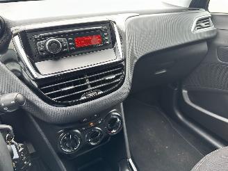 Peugeot 2008 1.2 PureTech Access picture 12