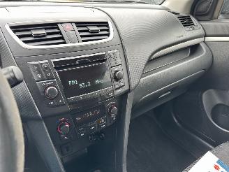 Suzuki Swift 1.2 Exclusive EASSS picture 12