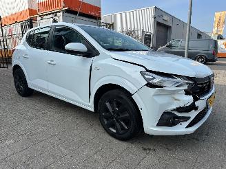 Coche accidentado Dacia Sandero 1.0 TCe 100 Bi-Fuel Essential 2022/10