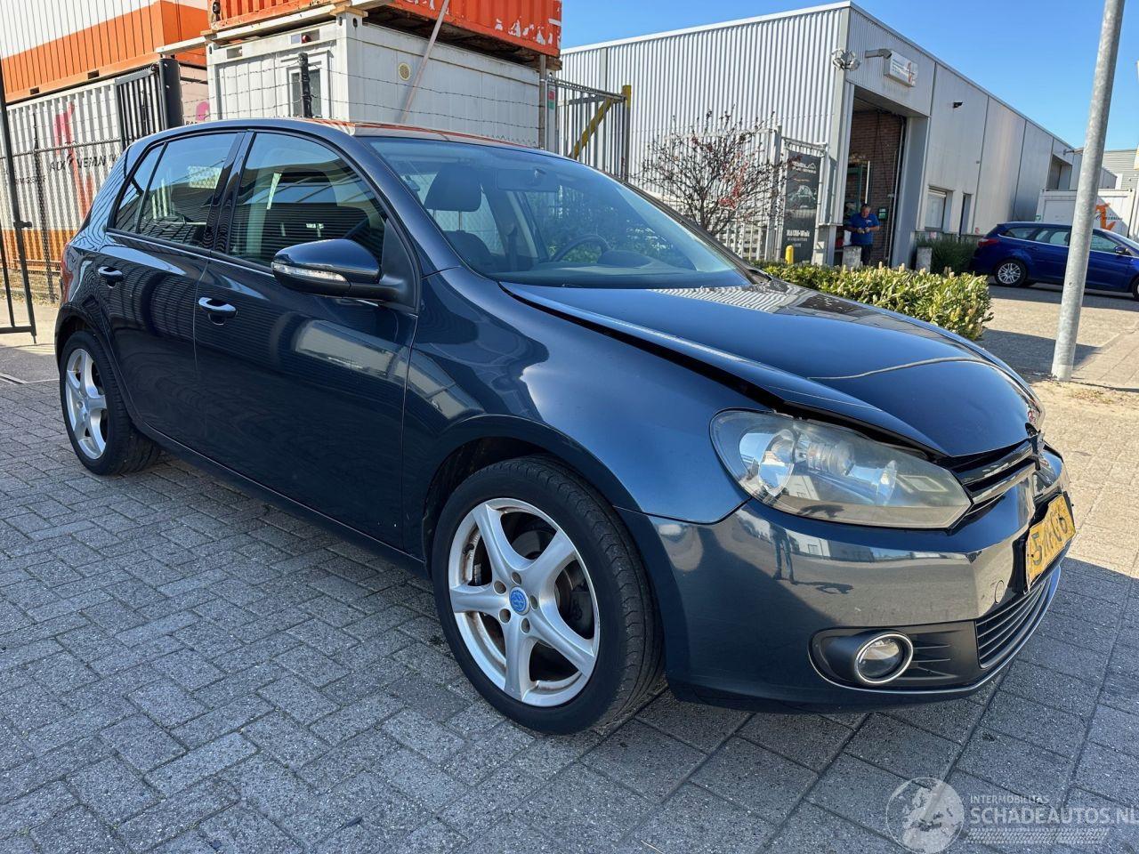 Volkswagen Golf 1.2 TSI Trendline BlueMotion Automaat