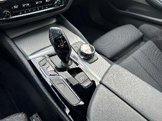 BMW 5-serie 540i xDrive High Executive M-Sport picture 16