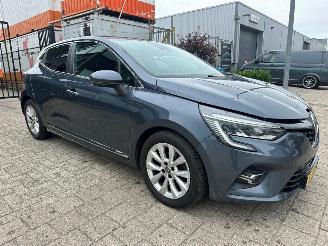 Auto incidentate Renault Clio 1.0 TCe Intens 2019/10