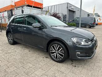 Avarii autoturisme Volkswagen Golf 1.2 TSI Automaat Connected Series 2016/9