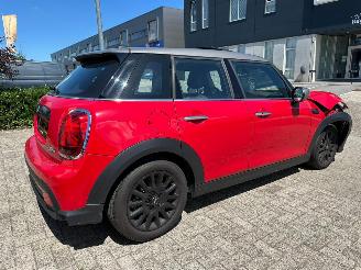Mini Cooper 1.5 Cooper Camden Edition Automaat picture 6
