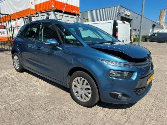 Avarii autoturisme Citroën C4 PICASSO 1.2 PureTech Selection 2016/6