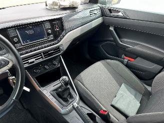 Volkswagen Polo 1.0 TSI Life picture 11