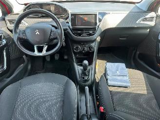 Peugeot 208 1.2 PureTech Active picture 15