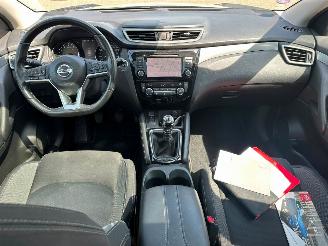 Nissan Qashqai 1.3 DIG-T N-Connecta picture 17